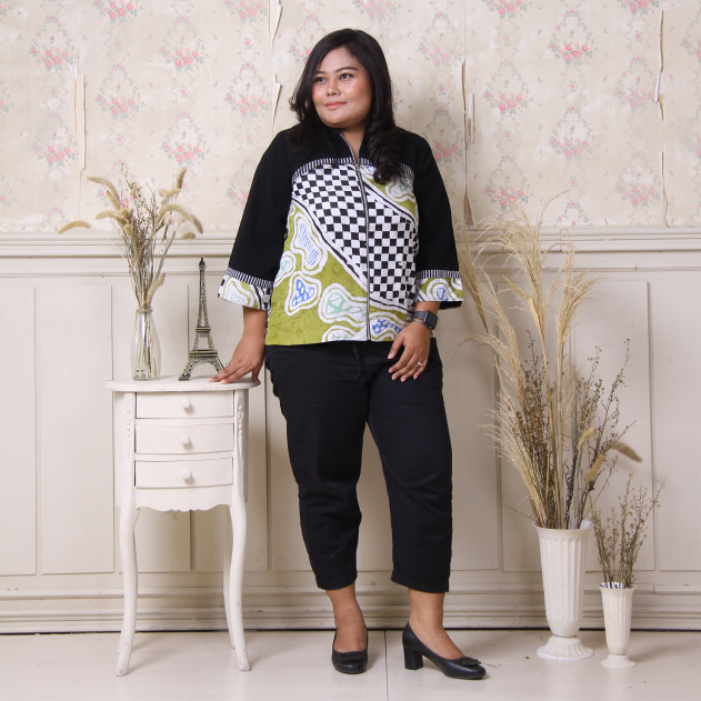 Dina Harindra Trisnani